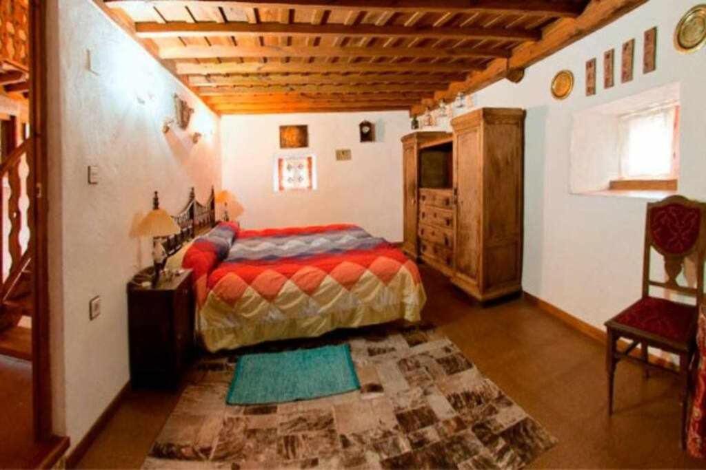 Casa Tia Modesta Es Una Calida Y Acogedora Casa Cabezas Bajas エクステリア 写真